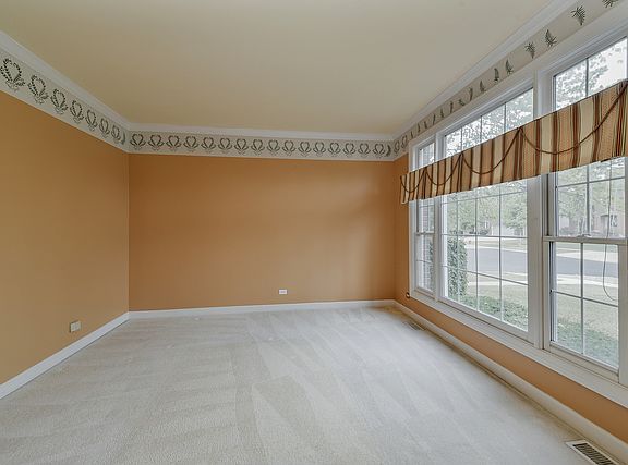 3rd image of 2215 Brookwood Dr