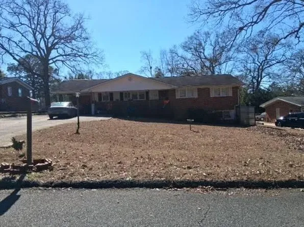 110 Hillridge Dr, Warner Robins, GA 31088