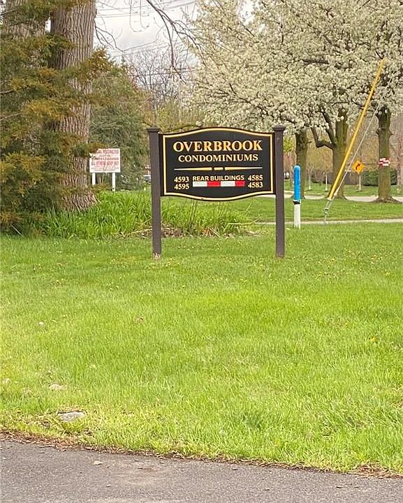 2nd image of 4595 Chestnut Ridge Rd APT 4