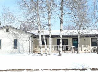 1041 W Upham St, Marshfield, WI 54449