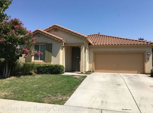 1893 River Run Dr, Linda, CA