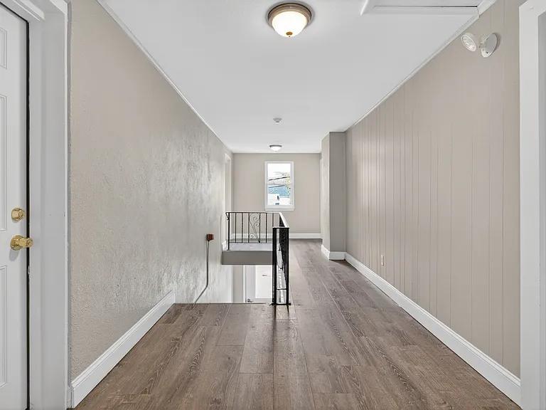 17 Anderson Ave #D — Photo 22