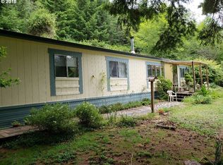 68604 Dixie Rd, North Bend, OR 97459