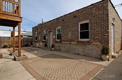 1st image of 2537 N Hamlin Ave #2S
