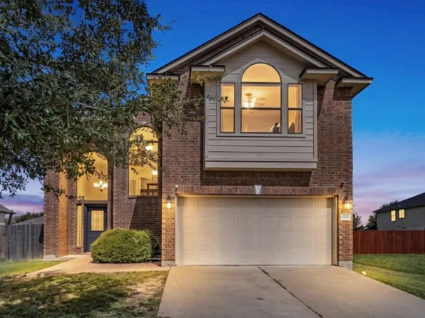 6505 Burling St, Woodway, TX 76712