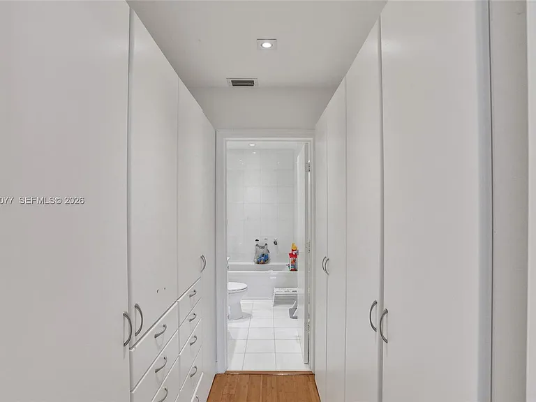 3690 NE 199th St — Photo 34