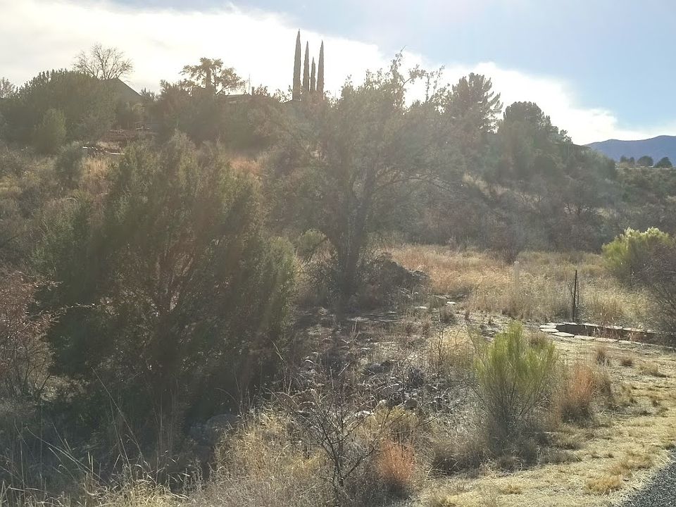 1st image of 2331 S Valley Dr