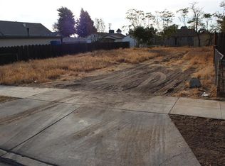 2055 N Cecelia Ave, Fresno, CA 93722