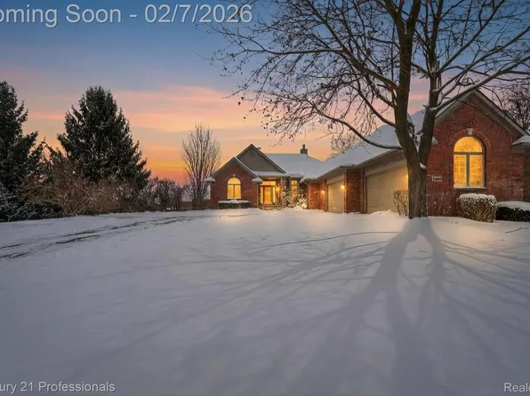 56500 Twelve Mile Rd, New Hudson, MI 48165