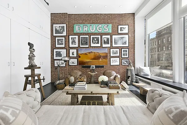 Sold by Corcoran | media 19