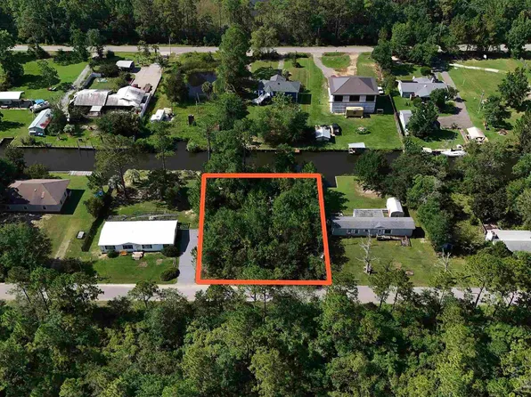 7383 Judge McCall Dr, Milton, FL 32583