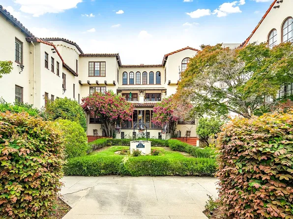 212 Eaton Rd APT 22, San Mateo, CA 94402