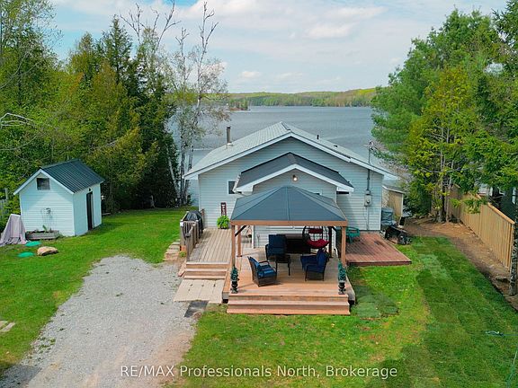 5th image of 1031 Lodge Ln