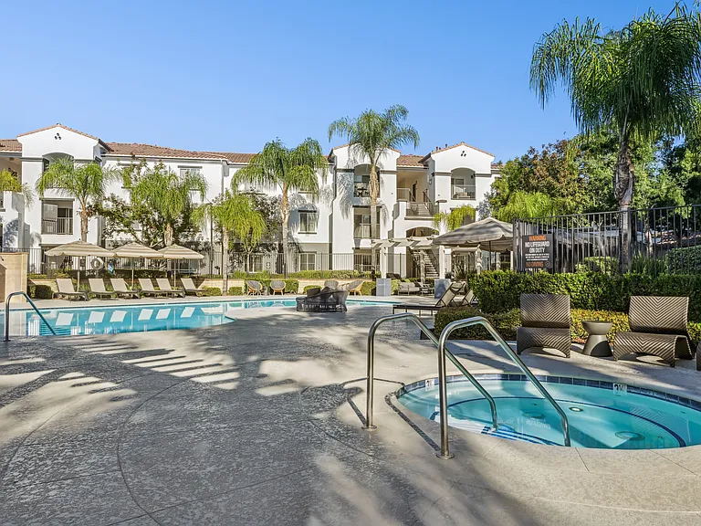 Bell Murrieta Springs — Photo 14