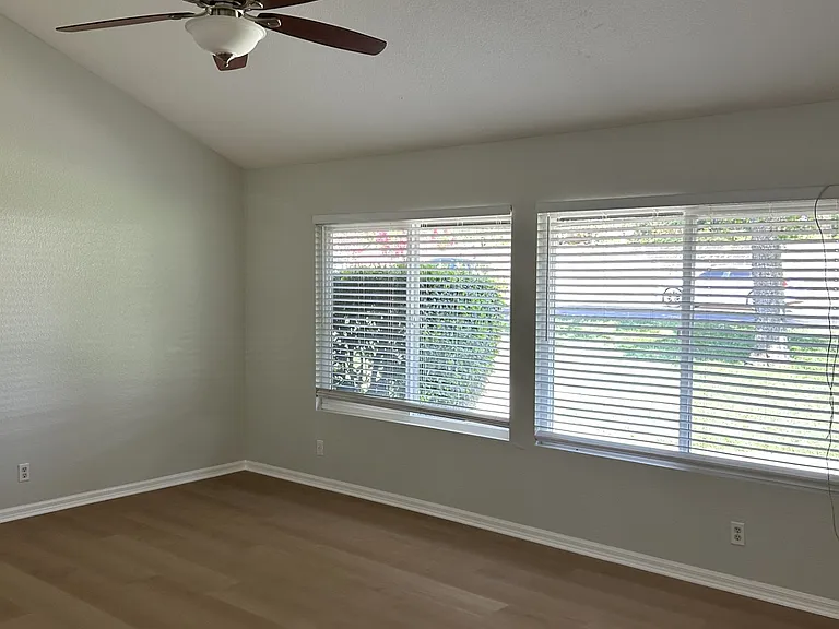 36127 Fair Oak Trl — Photo 6
