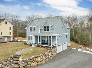 12 Chestnut Way, Lee, NH 03861