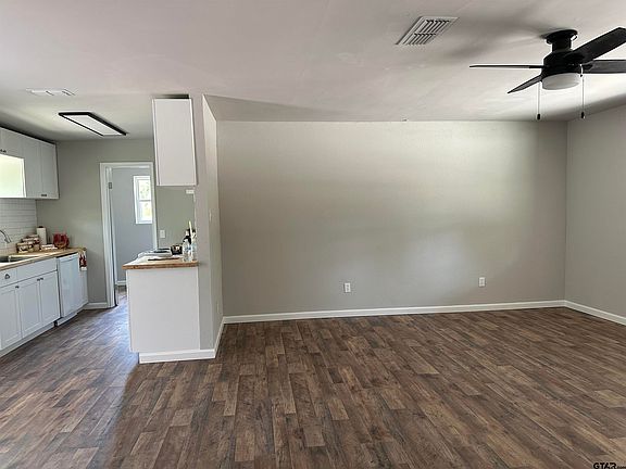 4th image of 3639 Fm 1910 W