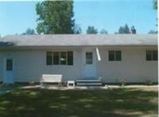 683 Langs Dr, Jonesville, MI 49250