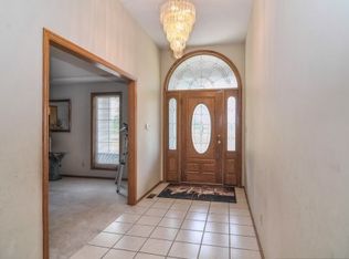 15100 E 215th St, Peculiar, MO 64078