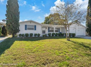 5122 Lofton Dr, New Port Richey, FL 34652
