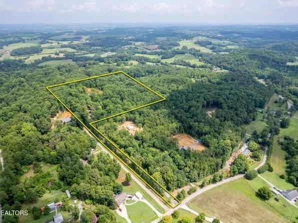 7647 Tomotley Rd, Maryville, TN 37801