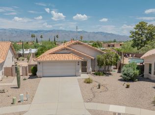 487 S Sugarloaf Mountain Pl, Tucson, AZ 85748