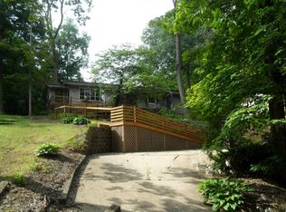 3191 Glen Hills Dr, Richmond, IN
