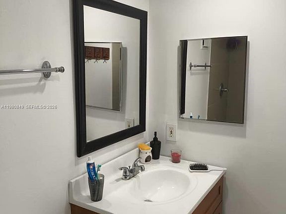 5th image of 8650 SW 133rd Avenue Rd APT 208