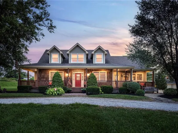 27310 Mission Belleview Rd, Louisburg, KS 66053