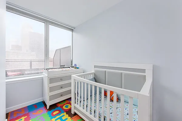 Sold by Triplemint | media 2