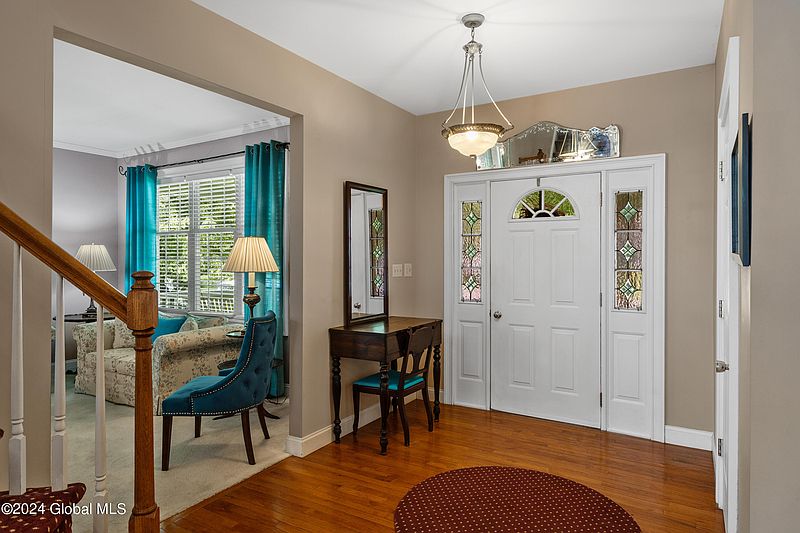 4th image of 57 Hearthstone Drive