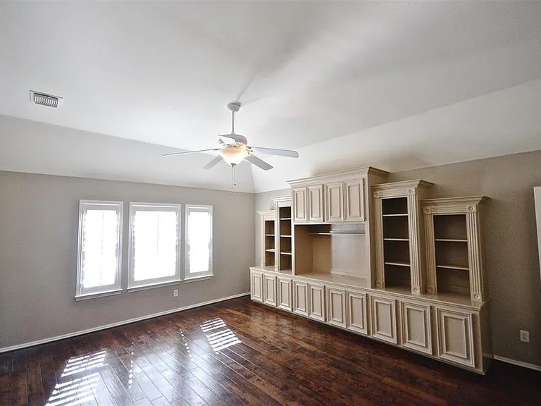 5802 Sage River Ct — Photo 22