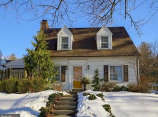 322 Creston Rd, York, PA 17403