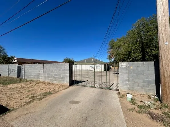 1446 E Orquidia Ln, Laredo, TX 78046