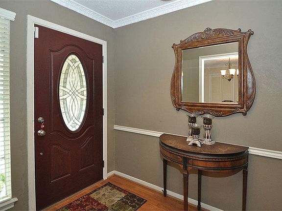 3rd image of 3307 Evergreen Glade Dr