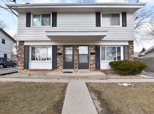 4945 S 26th St, Milwaukee, WI 53221