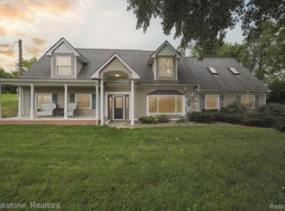 1225 E Romeo Rd, Leonard, MI 48367