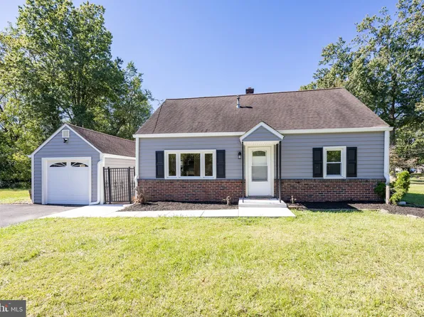 2405 Line Lexington Rd, Hatfield, PA 19440