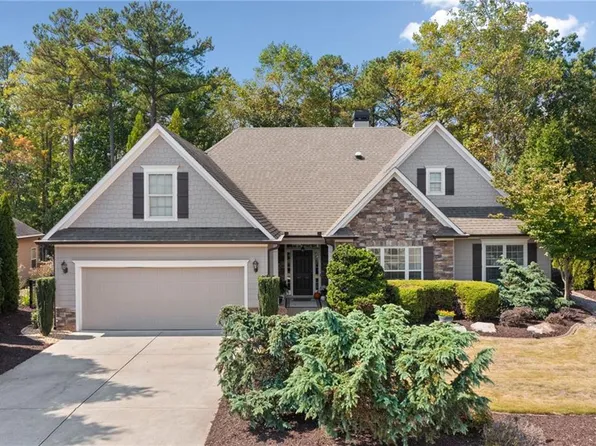 1124 Blankets Creek Dr, Canton, GA 30114