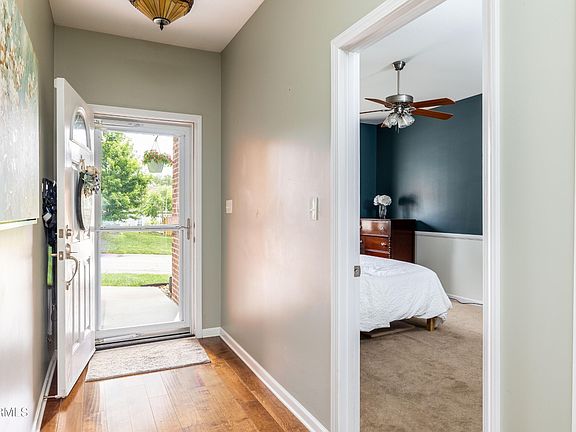 3rd image of 8024 Ellisville Ln