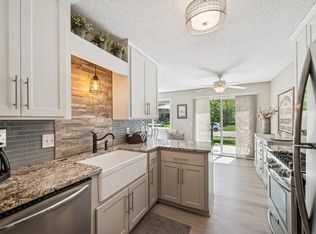 5291 149th St W, Apple Valley, MN 55124