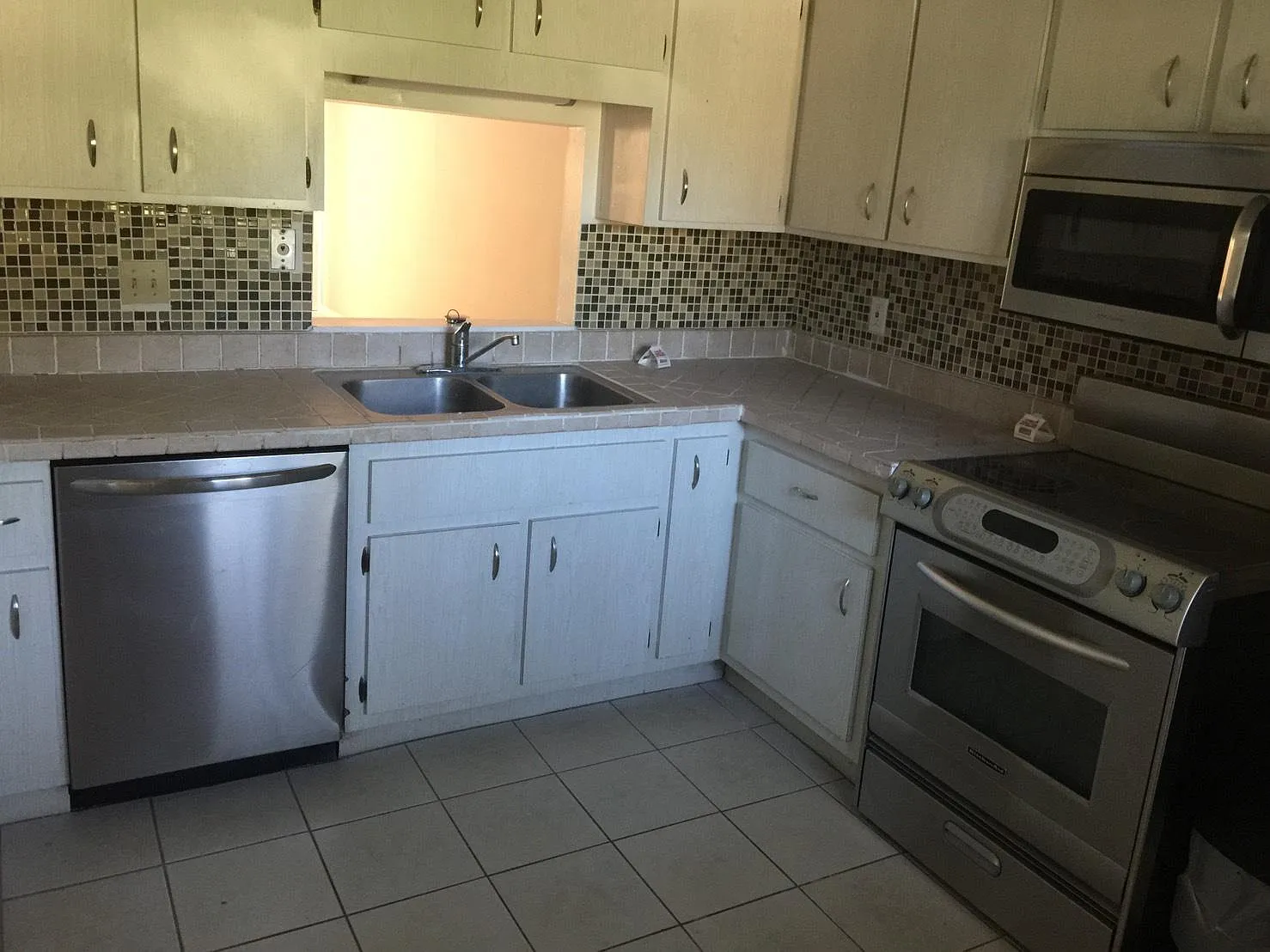 2050 Oleander Blvd — Photo 4