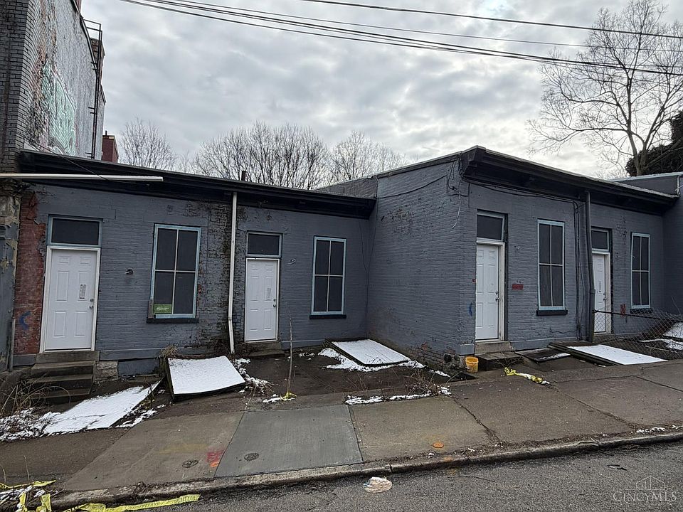 2nd image of 2360 Wilder Ave