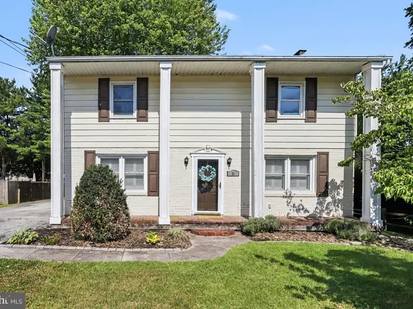 55 Baugher Dr, Hanover, PA 17331