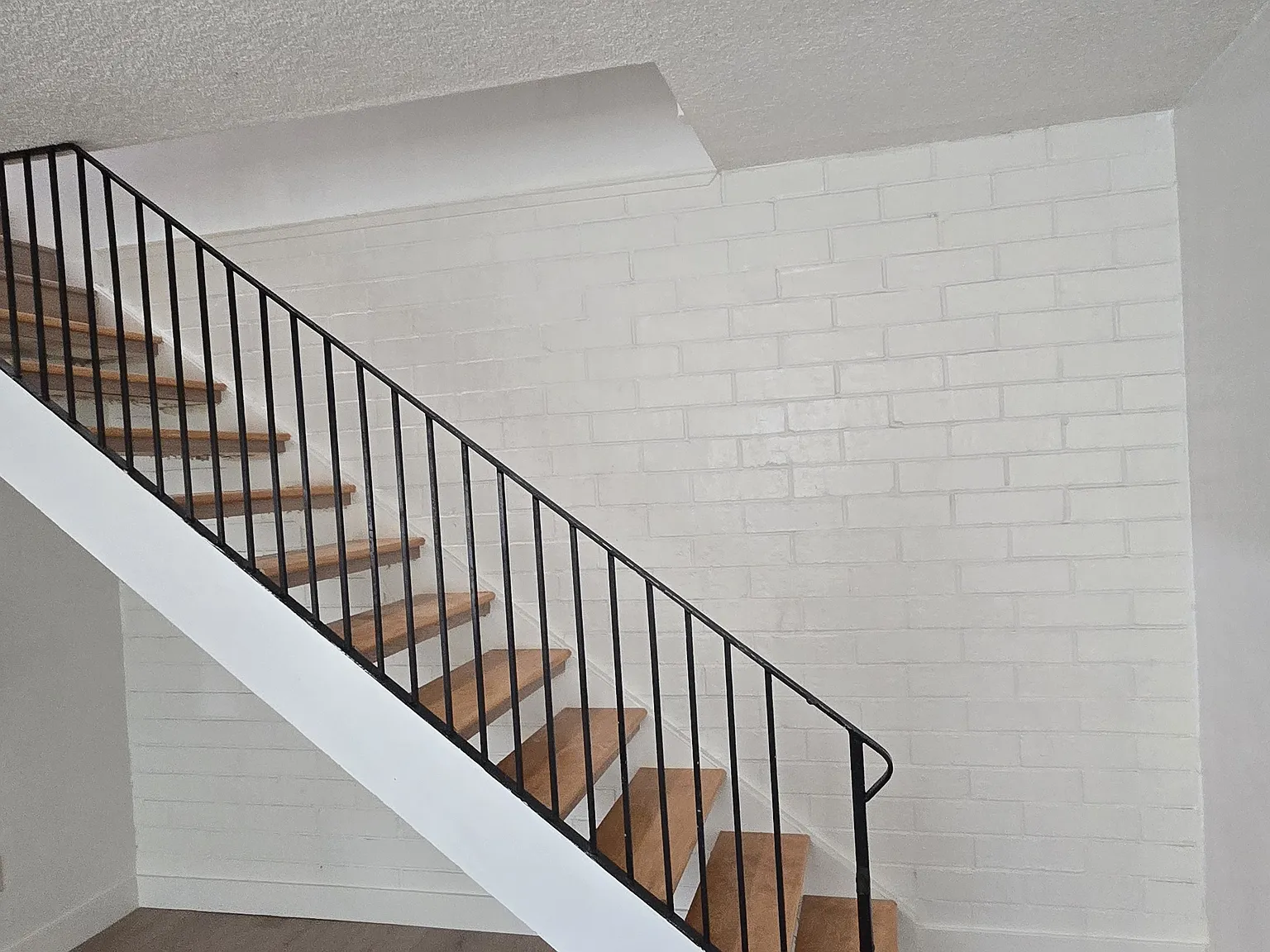 4705 Hayford Way — Photo 4