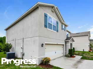 2476 Valhalla Dr, Tavares, FL 32778