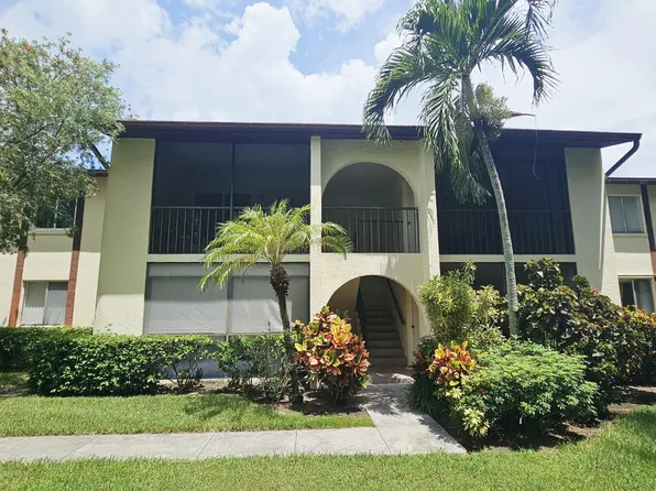 4807 SABLE PINE Circle #B1, West Palm Beach, FL 33417