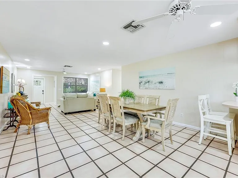 131 Cajeput Dr — Photo 6
