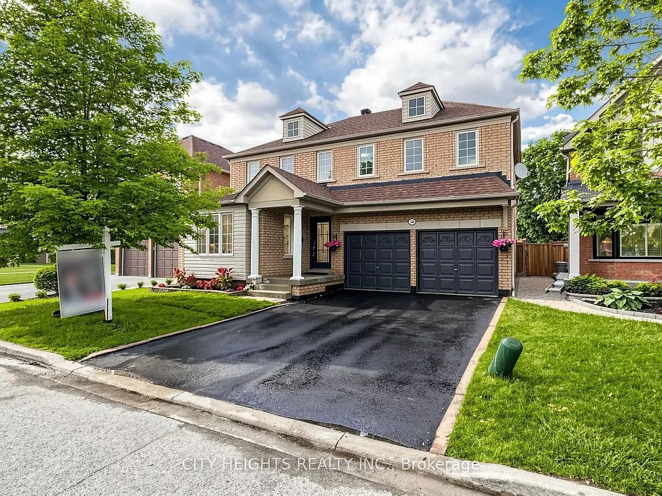 58 Bradbury Cres #BASEMENT