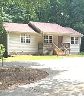 1st image of 943 Boss Hardy Rd